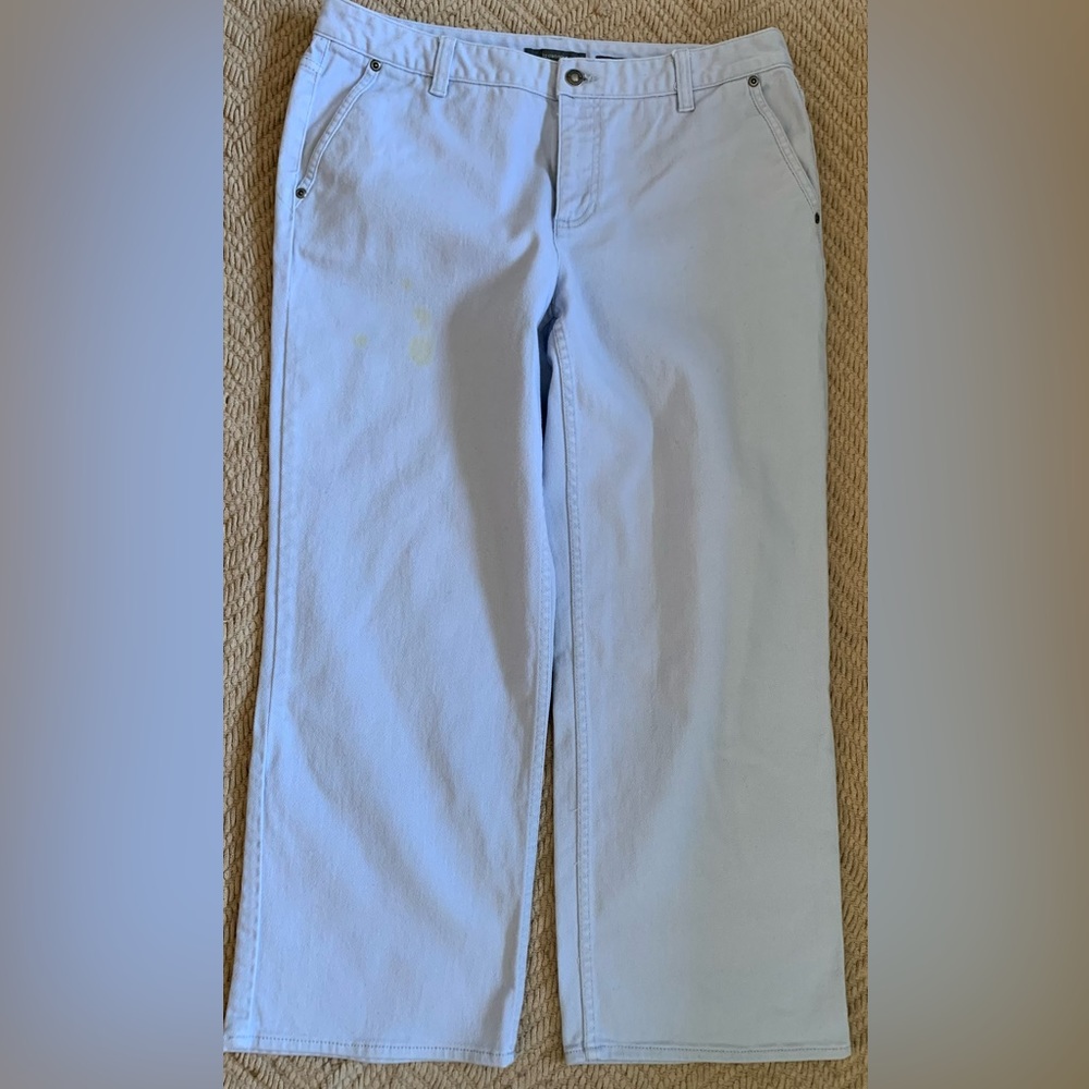 Liz Claiborne | 12 | light blue denim jeans Capri front & back pockets